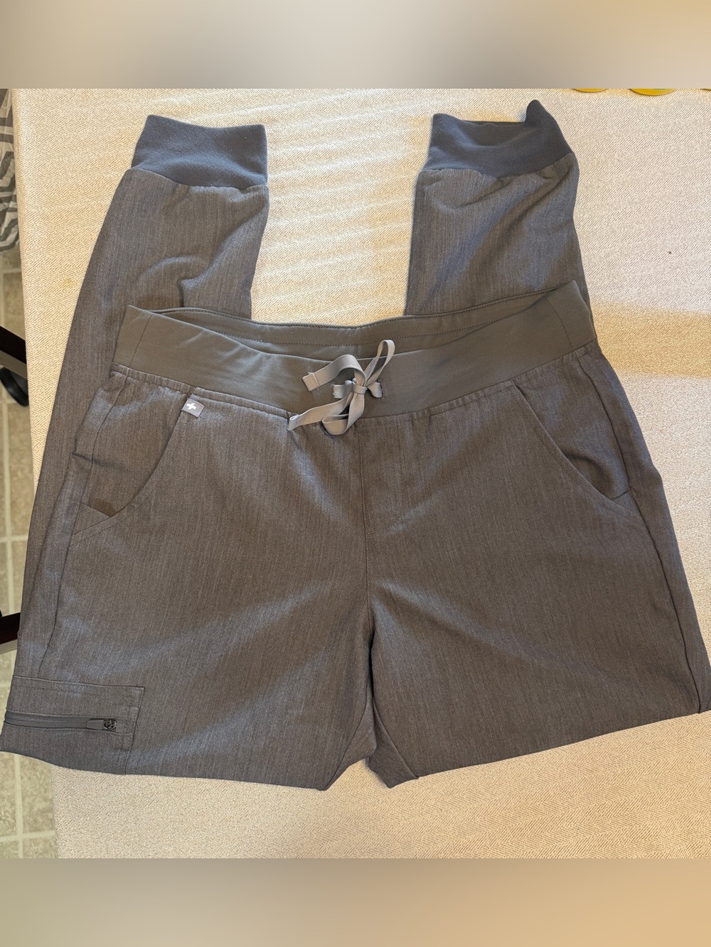 Figs joggers